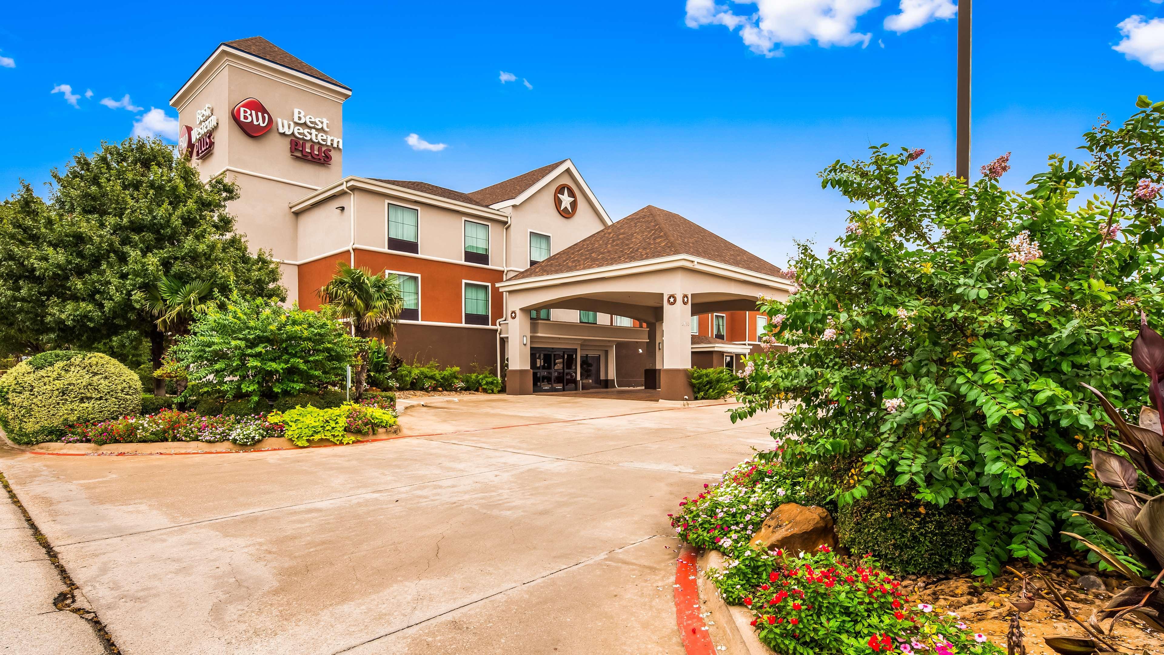 Best Western Plus Denton Inn & Suites Екстер'єр фото