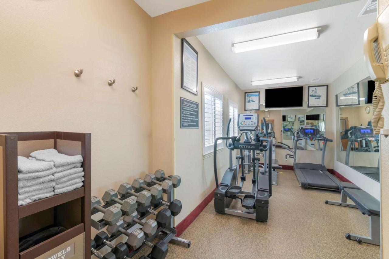 Best Western Plus Denton Inn & Suites Екстер'єр фото